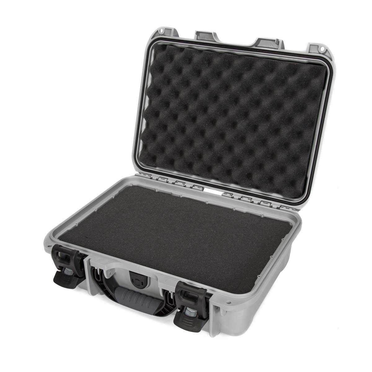 Nanuk-920-Silver-Cubed-Foam_1800x1800
