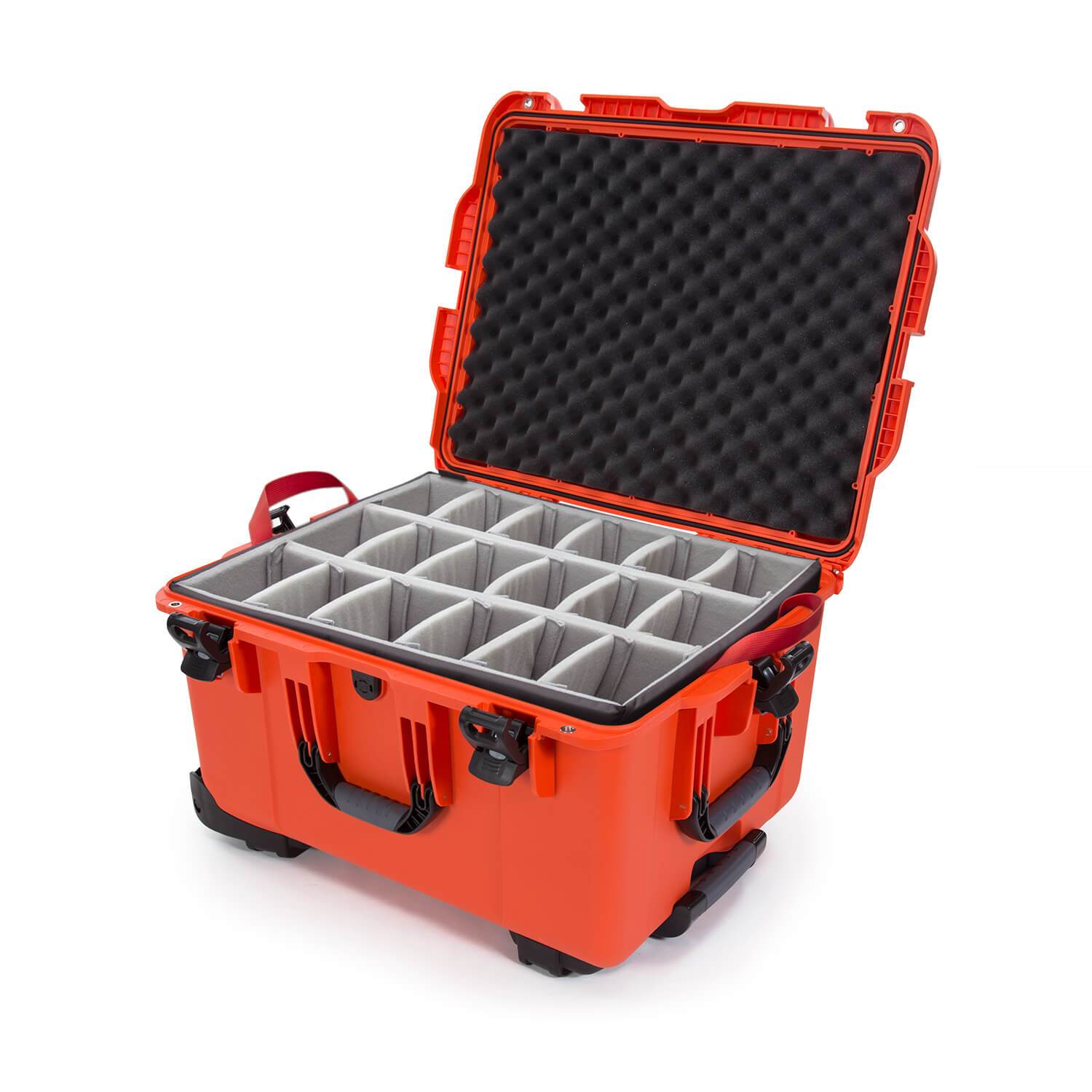 nanuk-960-911afc22-99c7-403a-b21d-f816a162f294_1800x1800