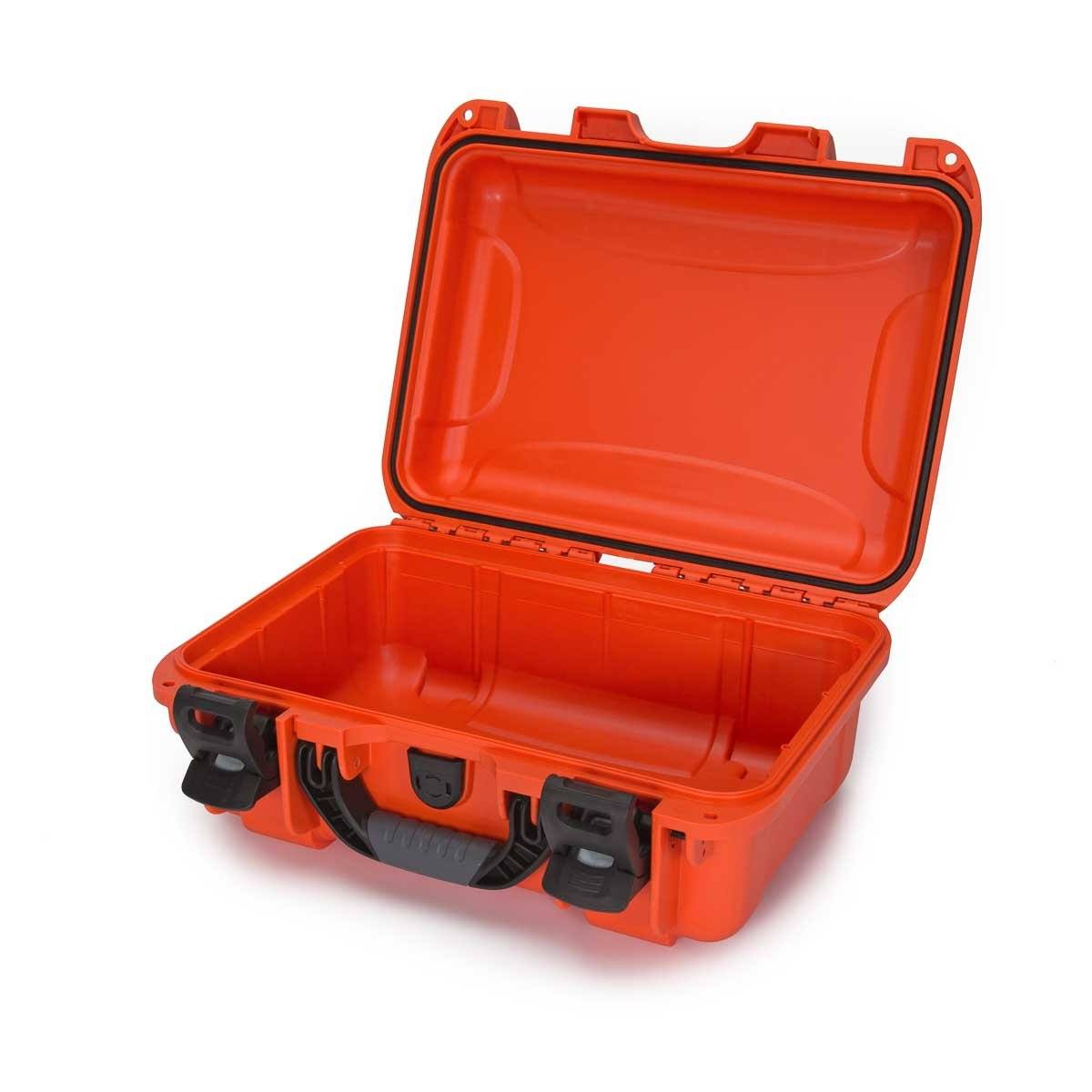 Nanuk-915-Orange-Open_d968bdd5-795c-4be6-b630-098759b8d92b_1800x1800