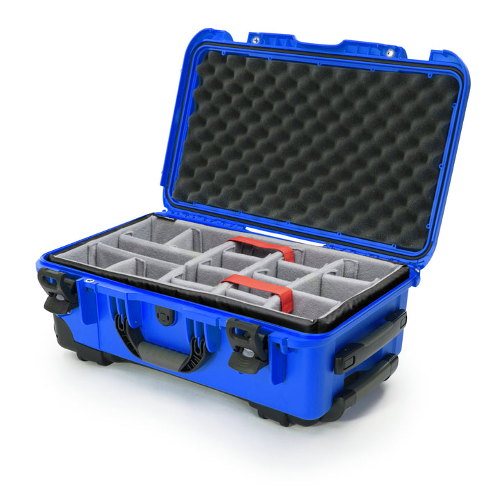 nanuk-935-blue-open-divider2_720x